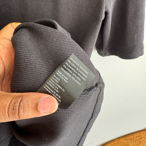 Maeve by Anthropologie Black Ribbed Top - Picture 5 of 6